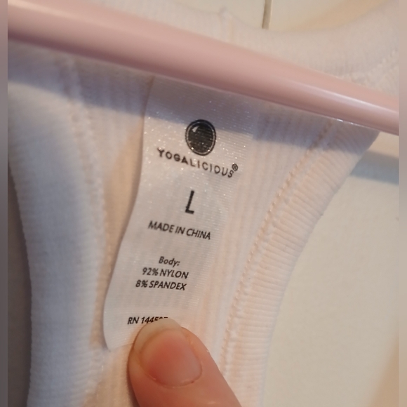 Yogalicious Racer Back White Tank Top white Workout Yoga Large snug fit - Picture 3 of 5